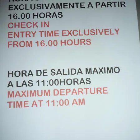 Balcones アパート *